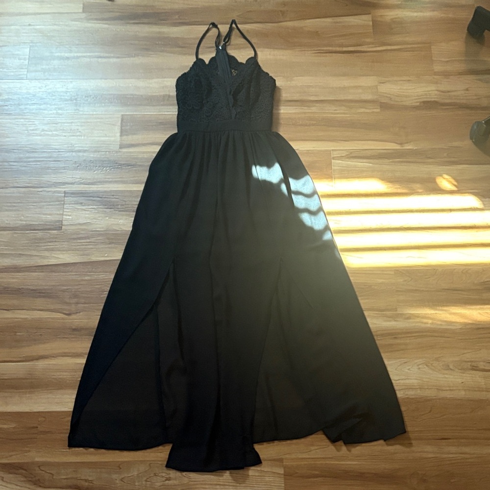 Elegant Black Evening Gown